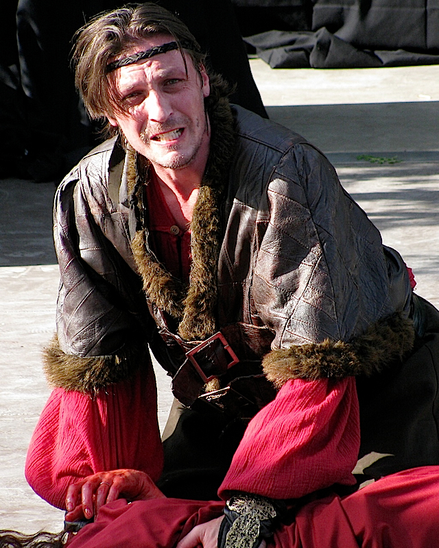 Macbeth 1053